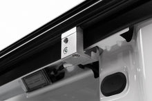 Load image into Gallery viewer, Retrax 15-22 Ford F-150 Super Crew/Super Cab & F-150 Lightning (5.5ft. Bed) Retrax IX
