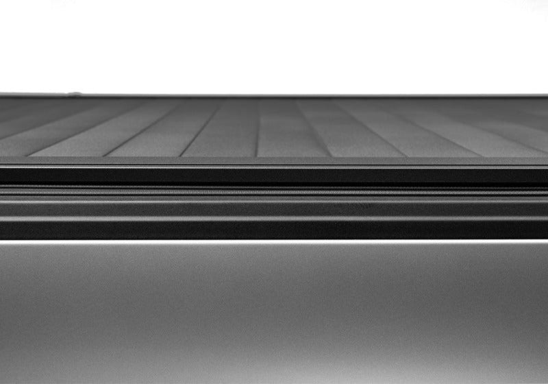 Retrax 15-20 Ford F-150 SuperCrew/SuperCab/Reg Cab 6.5ft Bed RetraxPRO EZ-Off FRC-4000