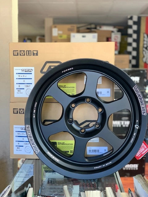 VOLK RACING TE37XT 18×9 0 OFFSET 6×139 BLAST BLACK