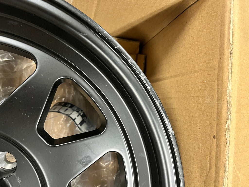 OPEN BOX (USED) - (4) Method Race Wheels Standard 17x8.5 316 Matte Black (6x139.7 (6x5.5) BS 4.75 - (4 Wheels)