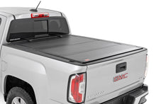 Load image into Gallery viewer, Rough Country Hard Tri-Fold Flip Up Bed Cover Chevy/GMC Canyon/Colorado (15-26)