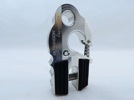Factor 55 ULTRAHOOK WINCH HOOK WITH SHACKLE MOUNT SILVER